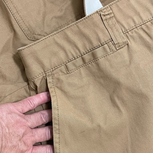 Lane Bryant khaki shorts size 20 - Picture 2 of 9